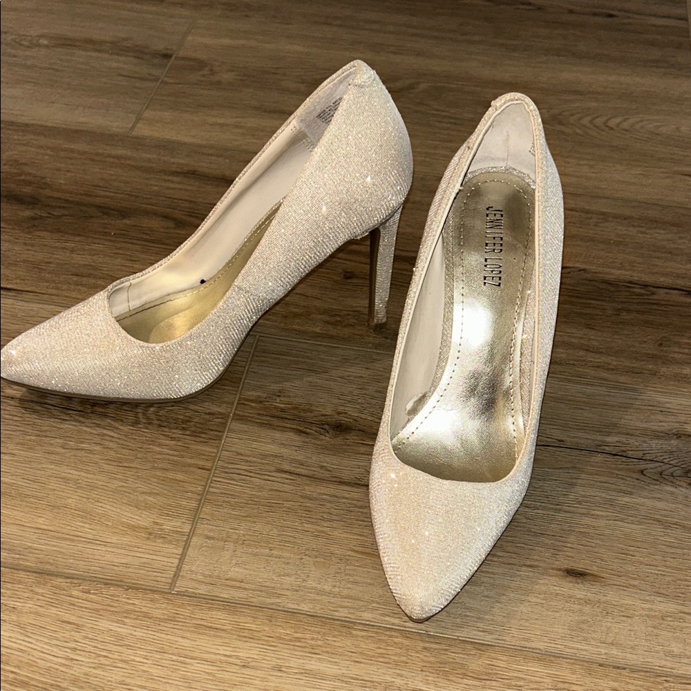 Jennifer Lopez shimmer high heels size 5.5